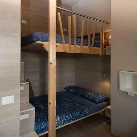 Tatil Evi Debbie's House Desenzano del Garda