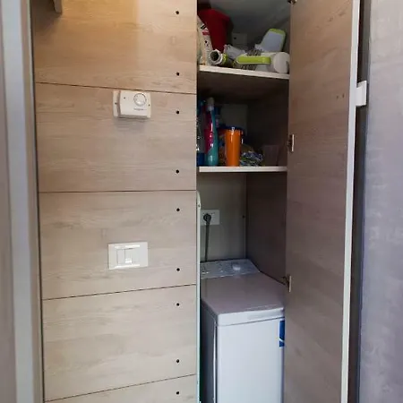 Debbie's House Tatil Evi Desenzano del Garda